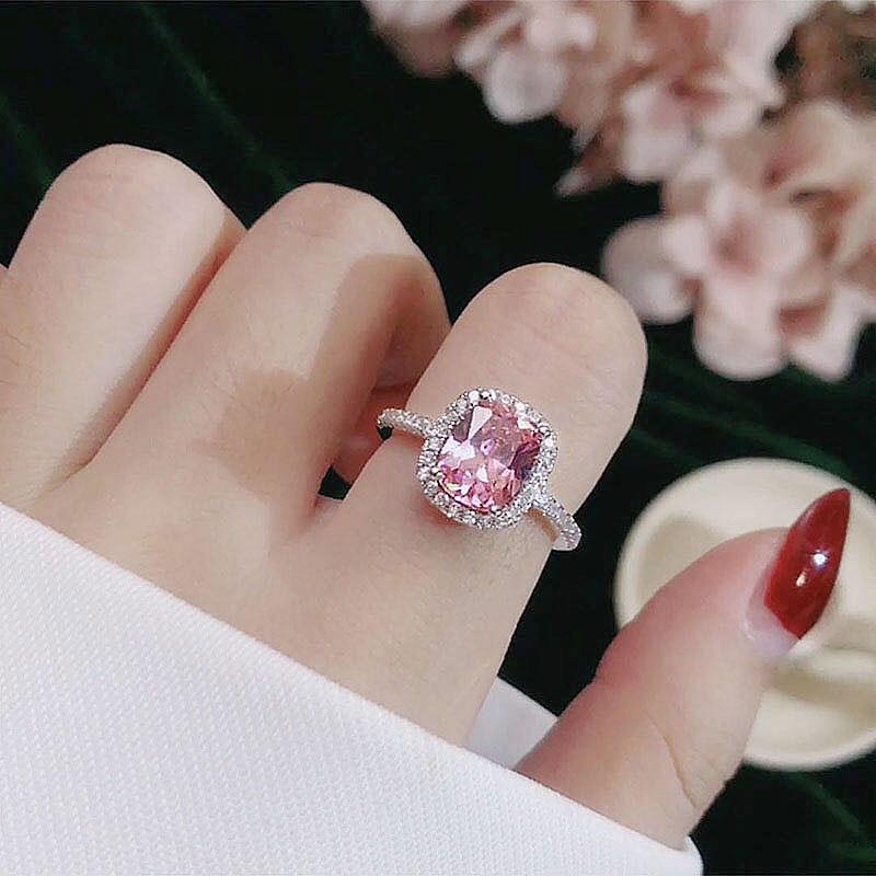 Women Bridal & Engagement Ring - Luxury Look