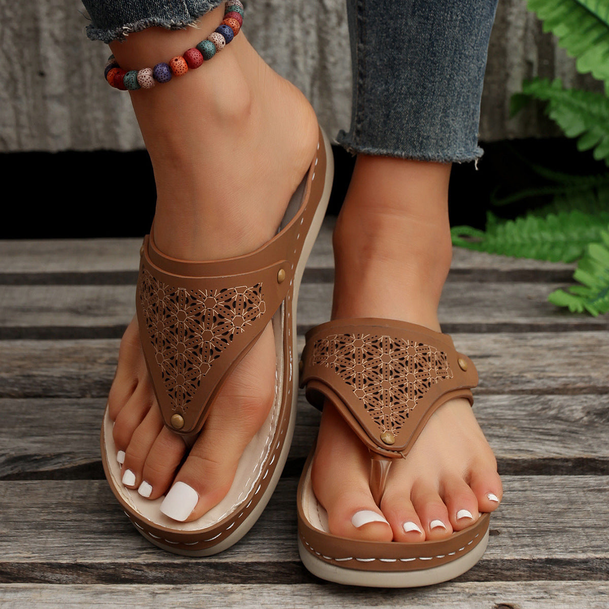 Women Outdoor Summer Flip Flops - Luxury Look