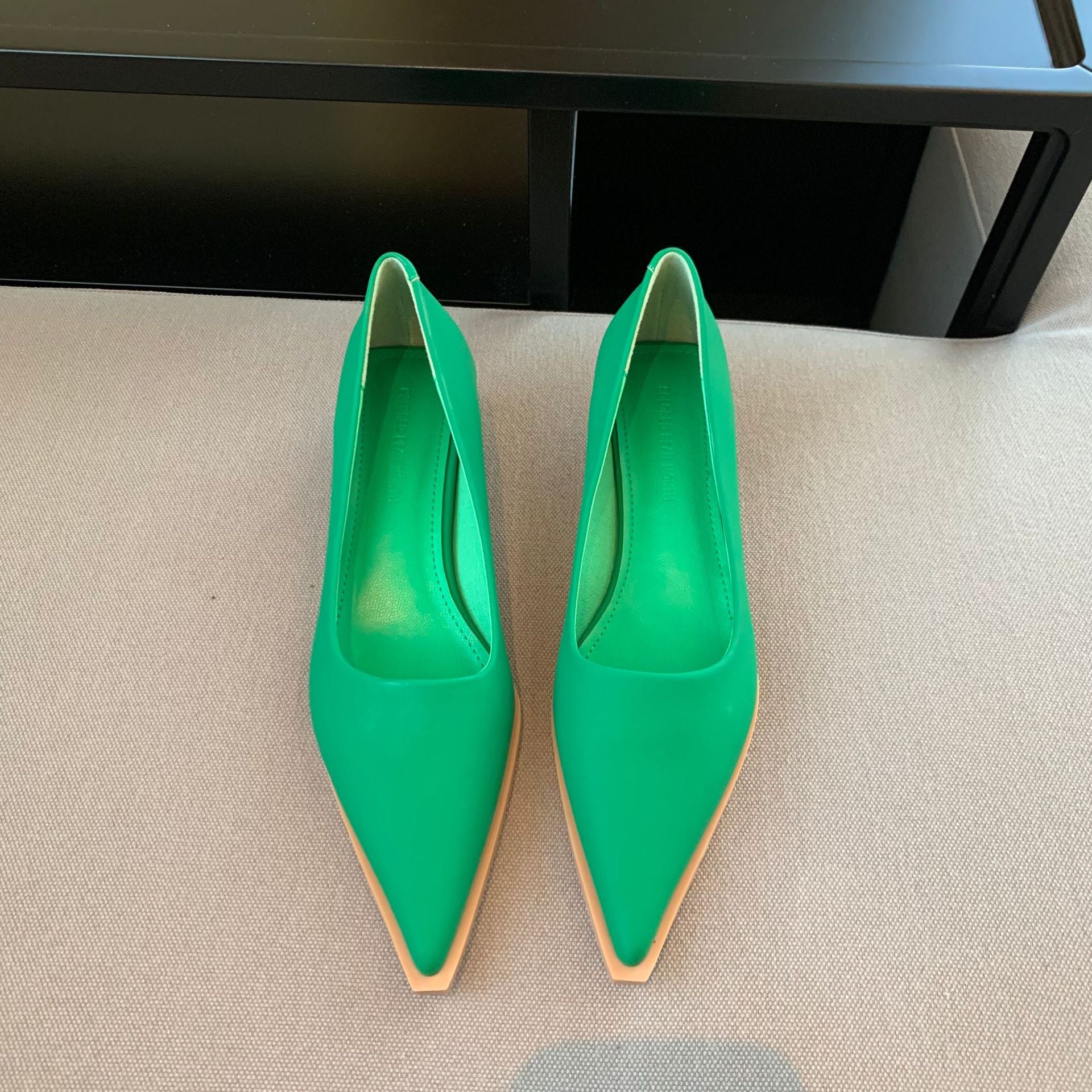Simple Low Heel Women's Shoes - Luxury Look