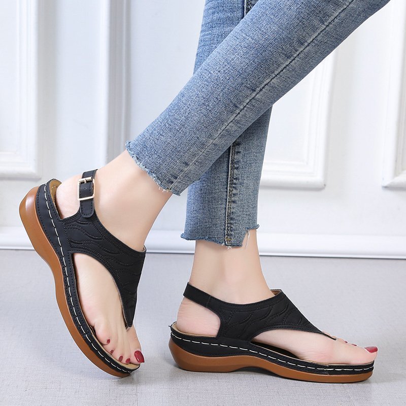 Casual  Women's  Flip Flop Sandals - Luxury Look